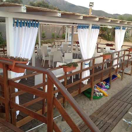 Ganimede Hotel Sperlonga Ngoại thất bức ảnh