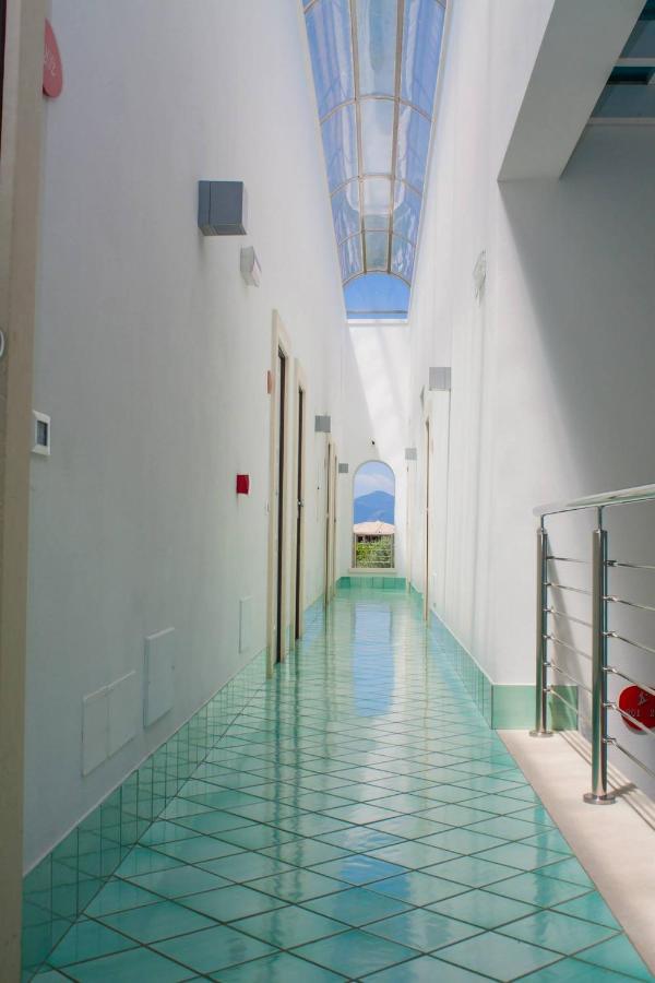 Ganimede Hotel Sperlonga Ngoại thất bức ảnh