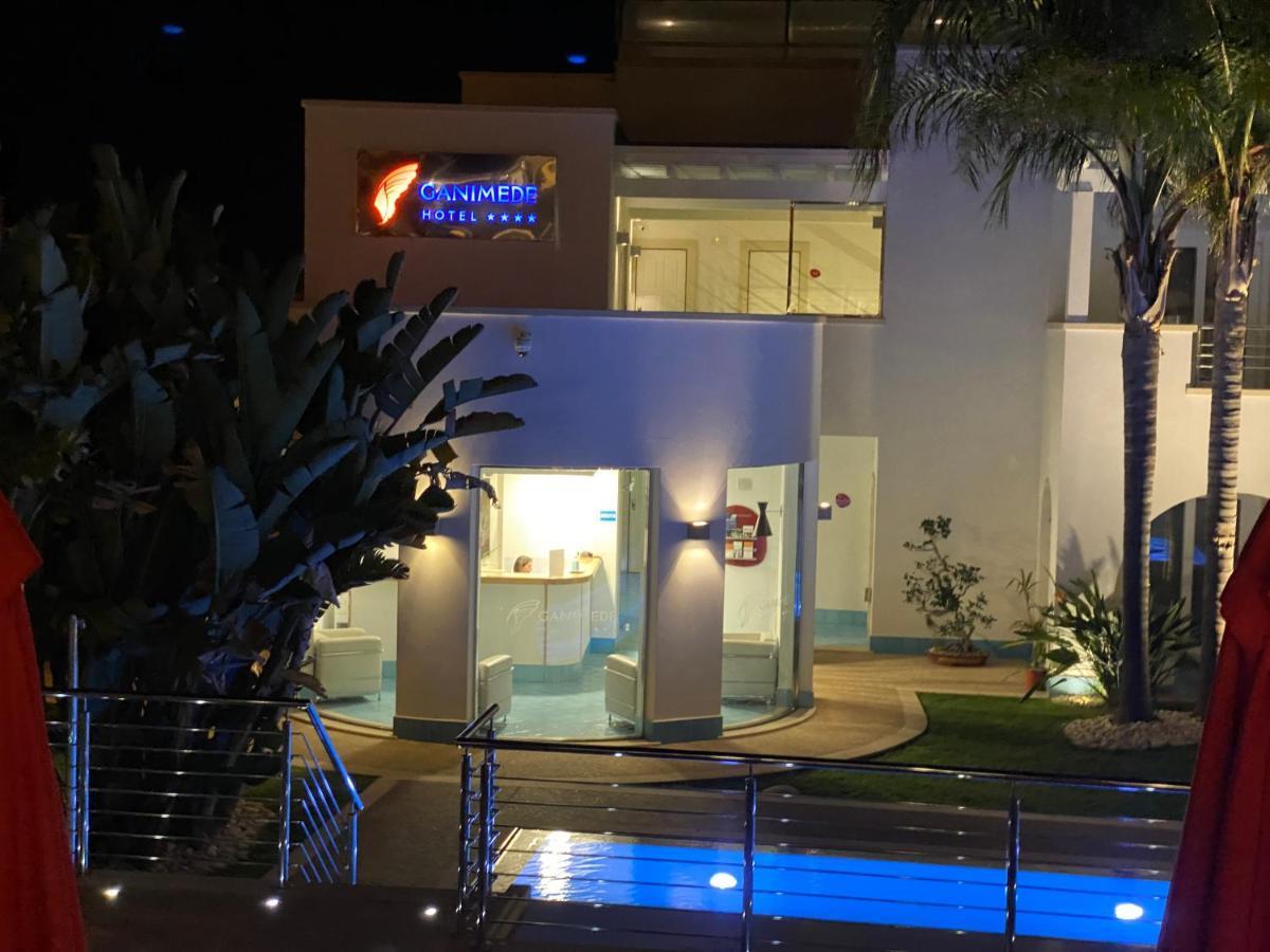 Ganimede Hotel Sperlonga Ngoại thất bức ảnh