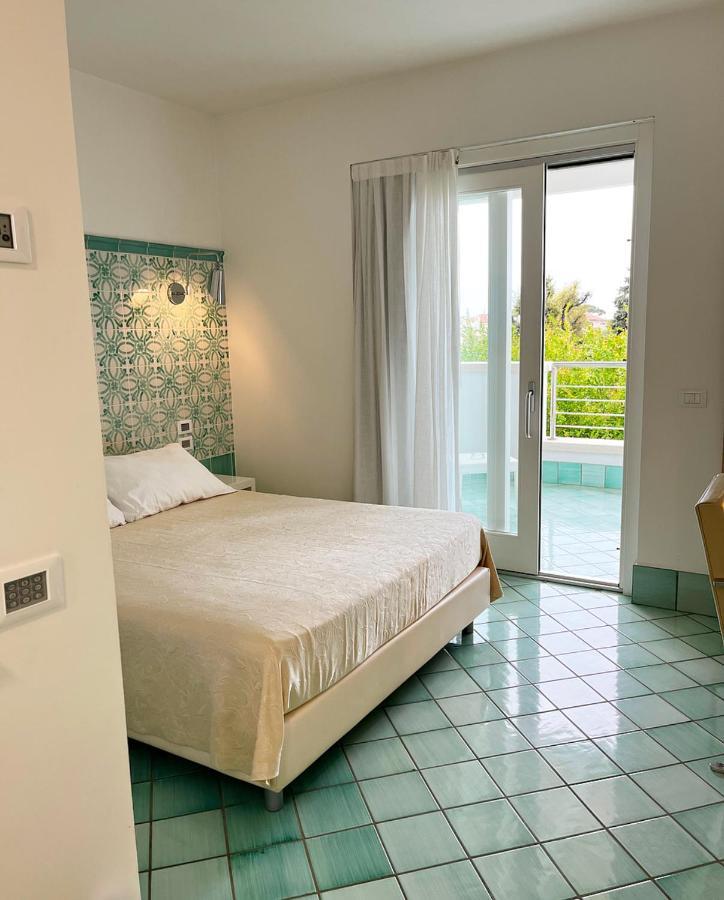 Ganimede Hotel Sperlonga Phòng bức ảnh