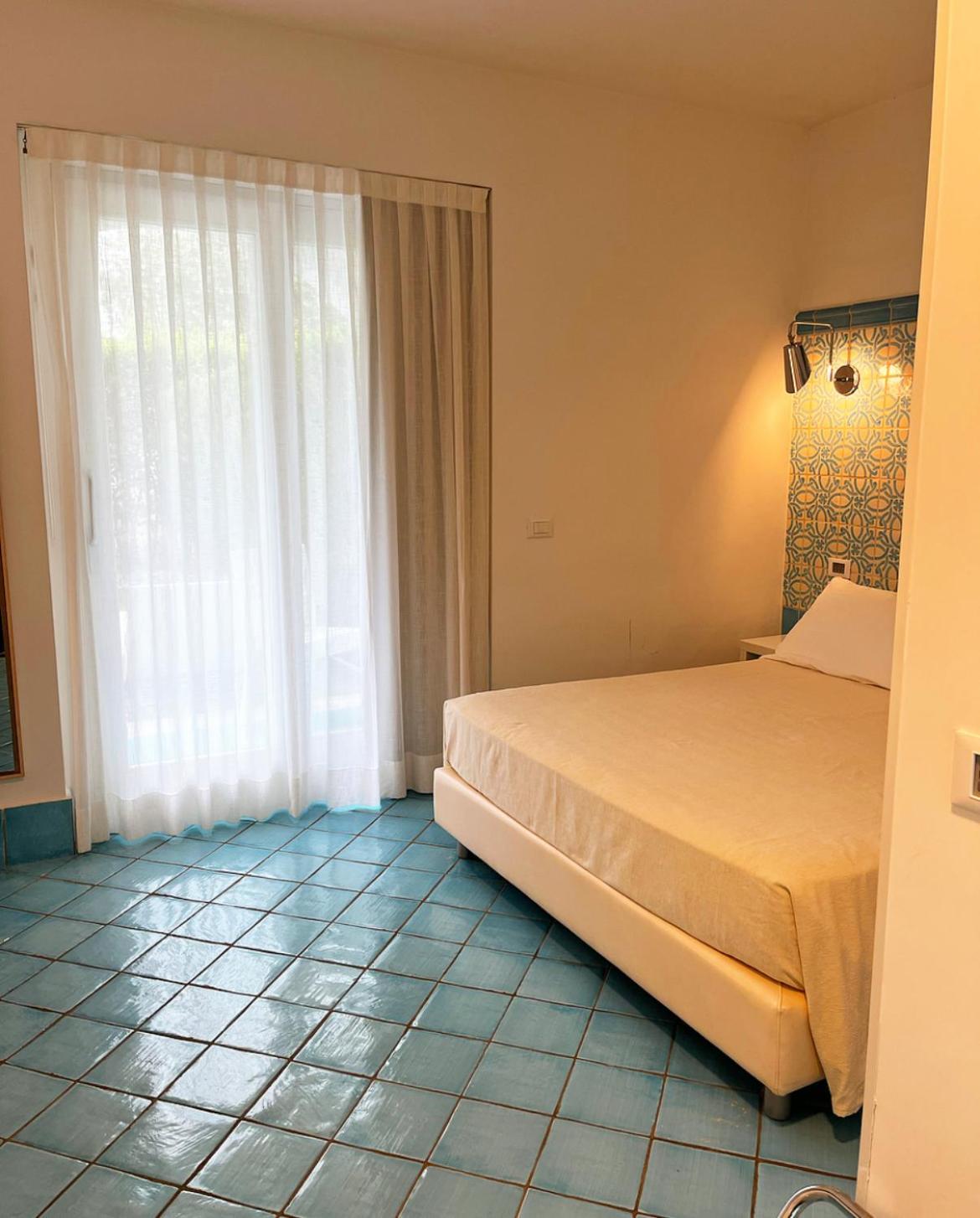Ganimede Hotel Sperlonga Phòng bức ảnh